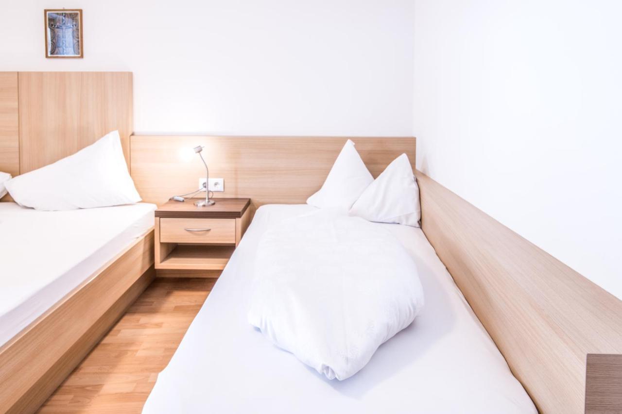 Apartments Heidenberger Fienili คอลเลอิซาร์โค ภายนอก รูปภาพ